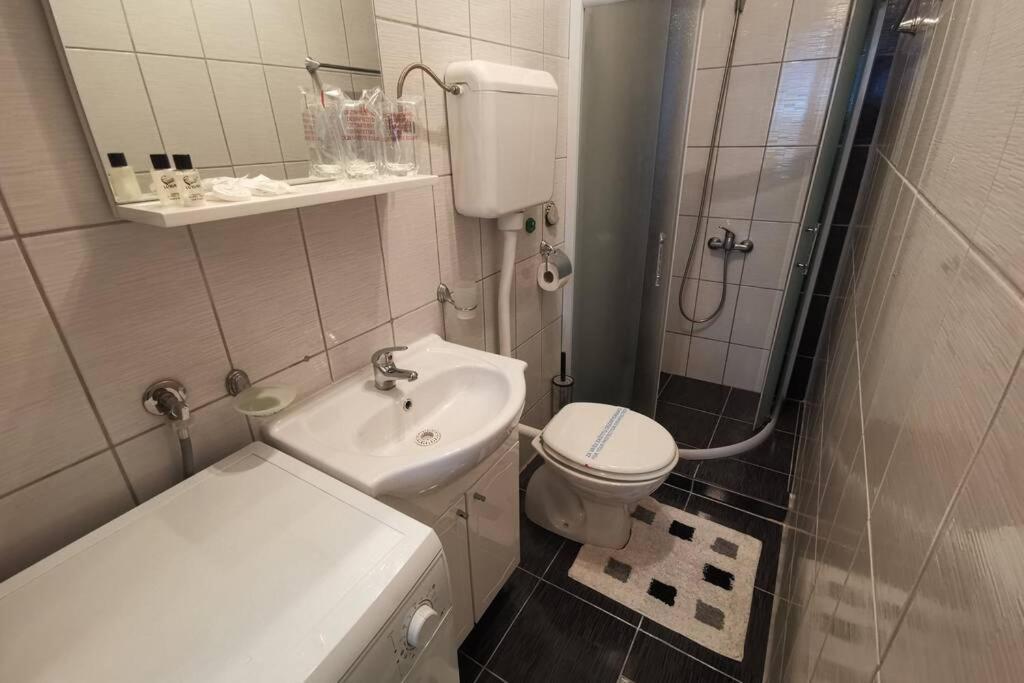 Apartment Dozic Srebrenica Екстер'єр фото